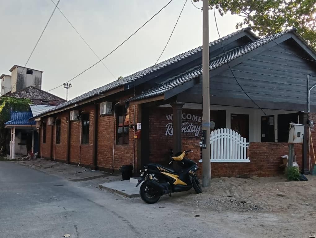 Roomstay By Abe Cottage Kampung Kuala Besut Exteriér fotografie