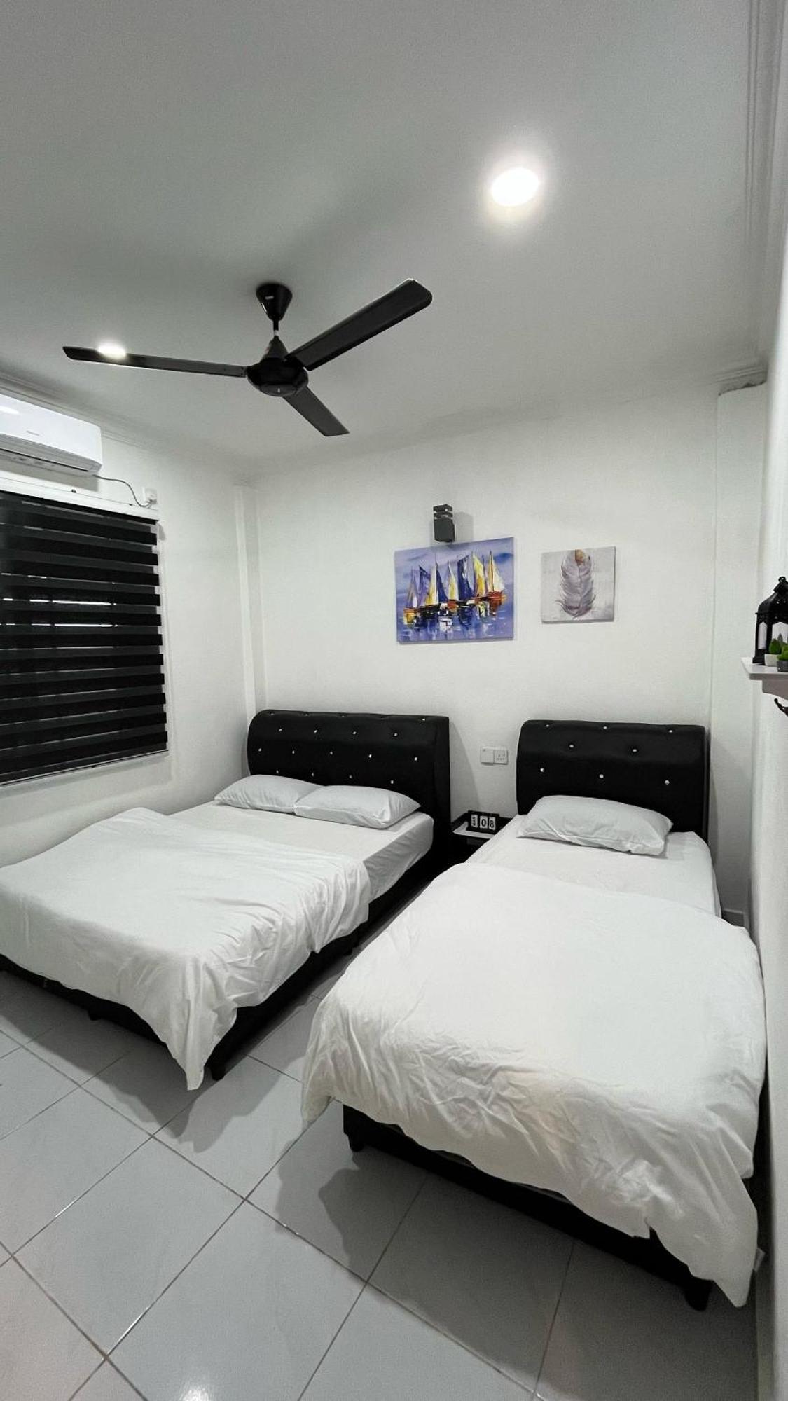 Roomstay By Abe Cottage Kampung Kuala Besut Pokoj fotografie